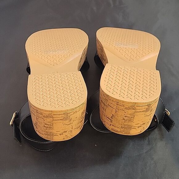 BRAND NEW WILD DIVA LOUNGS MINIMALIST ANKLE STRAP CORK PLASFORM SANDAL - Picture 14 of 16